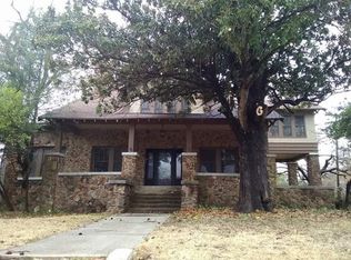 747 Clarksville St, Paris, TX 75460