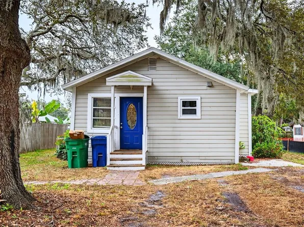 8917 N Willow Ave, Tampa, FL 33604