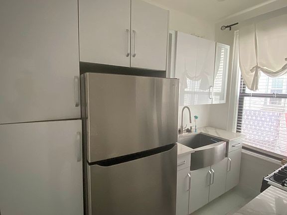 4th image of 6305 Fort Hamilton Pkwy APT 2