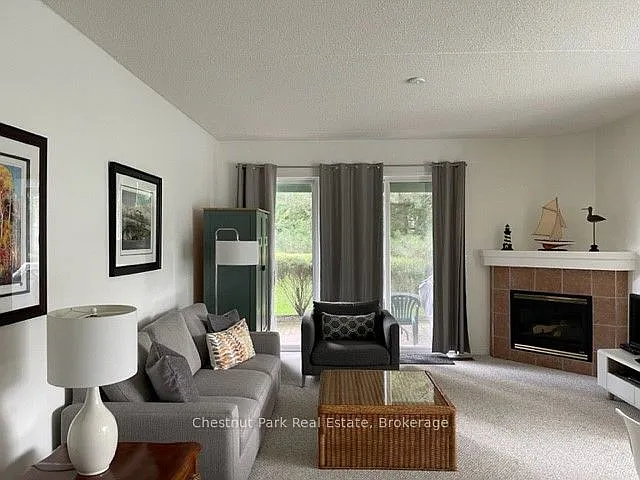 684 Johnston Park Ave — Photo 3