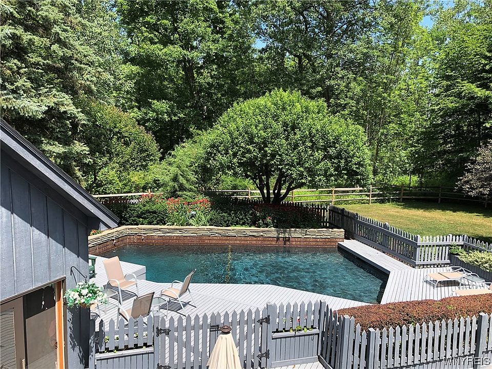 21 Crag Burn Dr, East Aurora, NY 14052 Zillow