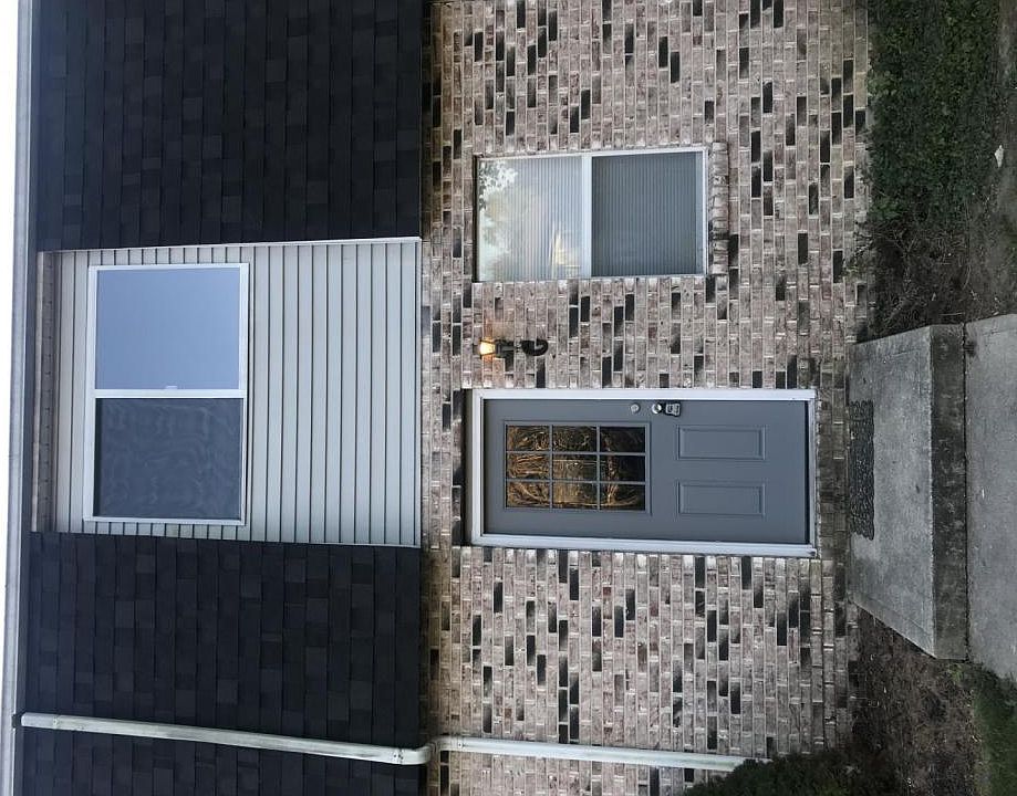 1st image of 1291 Country Side Dr APT C