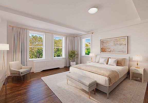 3rd image of 25 W 81st St #8C