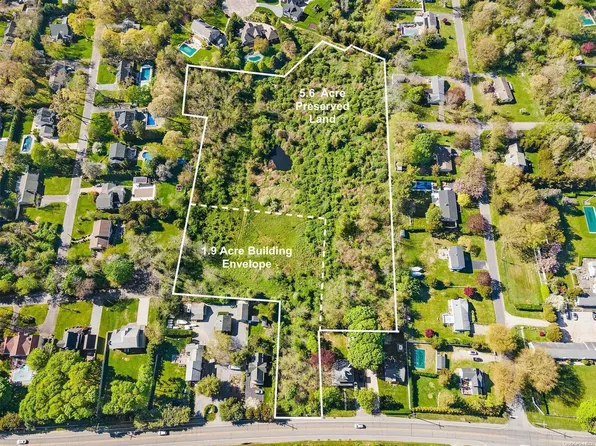 67925 North Road, Greenport, NY 11944