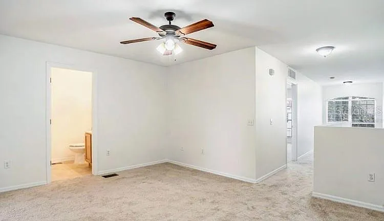 9836 Ashburn Lake Dr — Photo 12