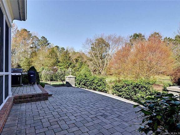 5th image of 2536 Campbell Close