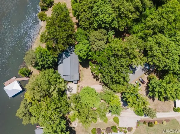370 Robinson Ferry Rd #Ii, Macon, NC 27551