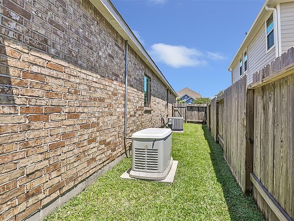 4th image of 21248 Flowering Crape Myrtle Dr #D