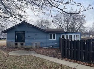 618 Daisy Ln, Round Lake Beach, IL