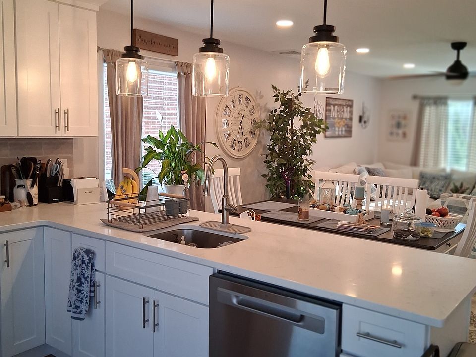 1st image of 183 Centerbrook Road