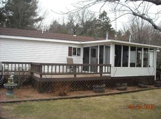 N11825 Betts Ln, Silver Cliff, WI 54104