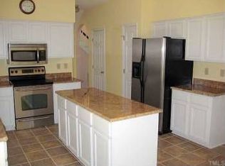 112 Allenbrook Dr, Youngsville, NC 27596