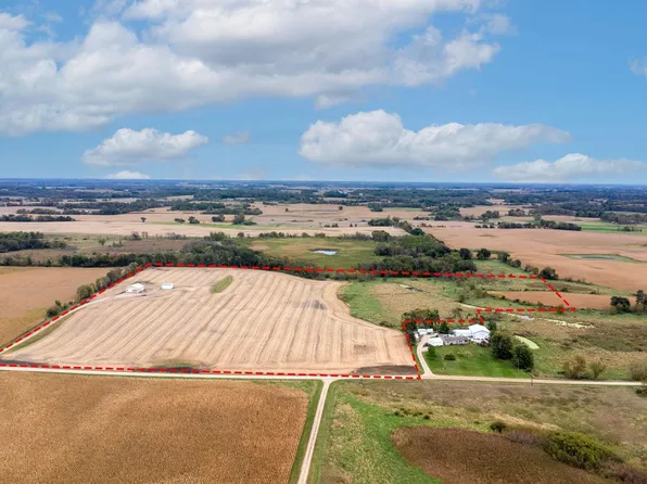 3990 Moore Ave NW, Annandale, MN 55302