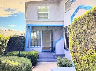 10225 S 8th Ave #1/2, Inglewood, CA 90303