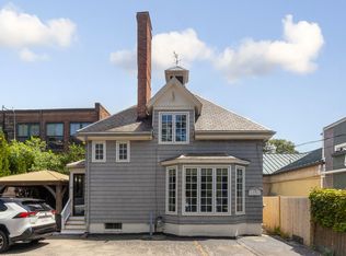 4 Day St #4R, Cambridge, MA 02140