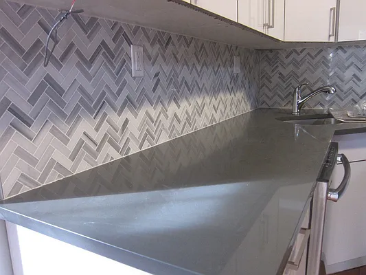 Rented by Realty 2000 Corp | media 43