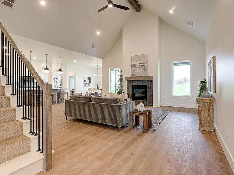 2101 Dax Ln — Photo 6