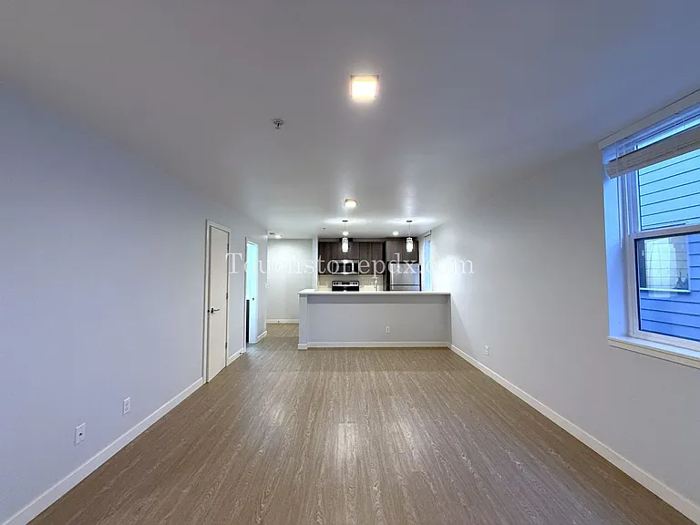 424 NE Jessup St #11 — Photo 21