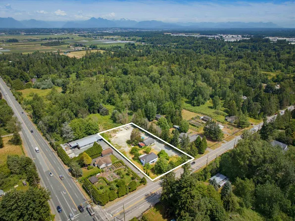 17643 24th Ave, Surrey, BC V3Z 9V2