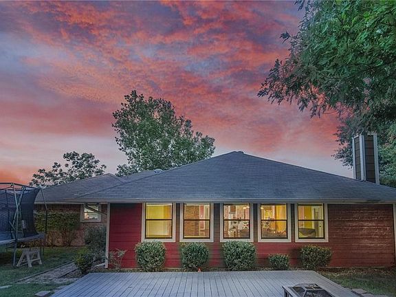 2nd image of 10016 Westpark Dr