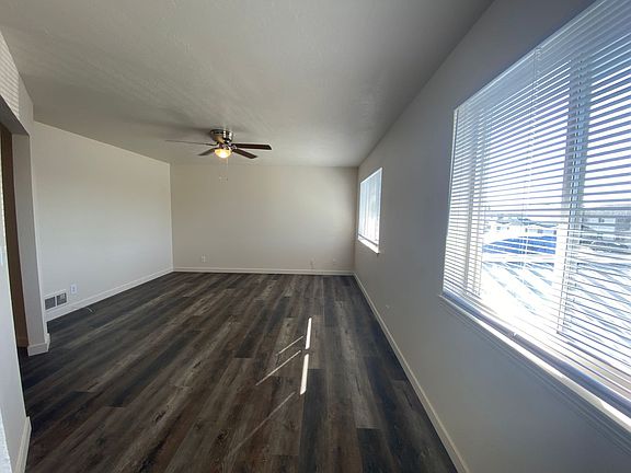 2nd image of 2095 Stace St #2