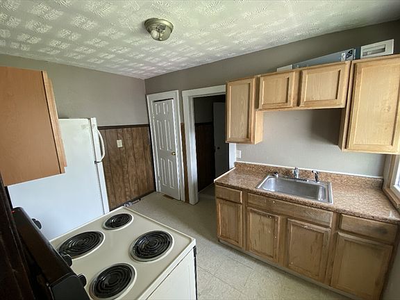 4th image of 400 N Grant Ave #663635