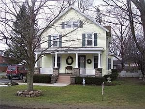 1st image of 4956 Elm St