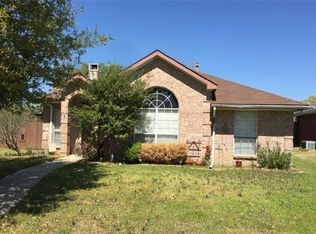 1411 Di Orio Dr, Lewisville, TX 75067