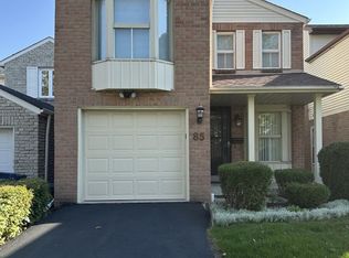 85 Sandyhook Sq, Toronto, ON M1W3N6