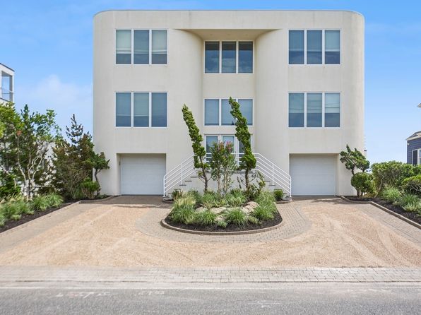 681 Dune Rd
