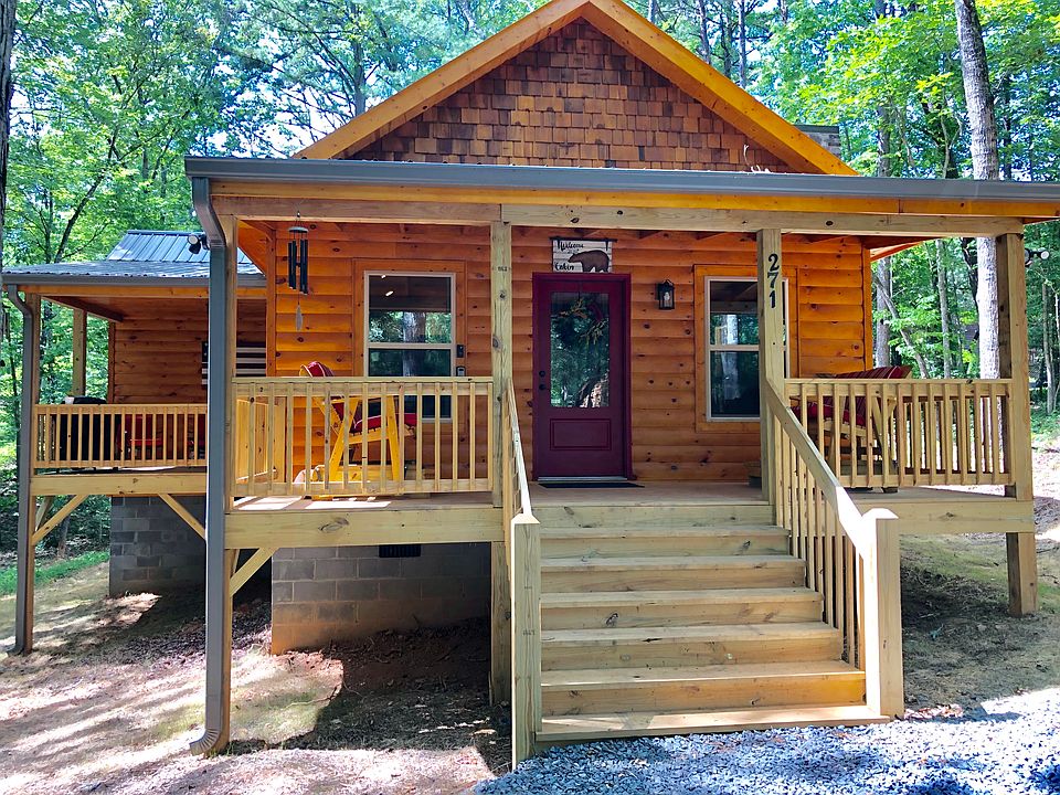 Not a cookie cutter cabin