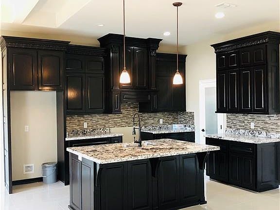 3rd image of 1116 Palazzo Dr