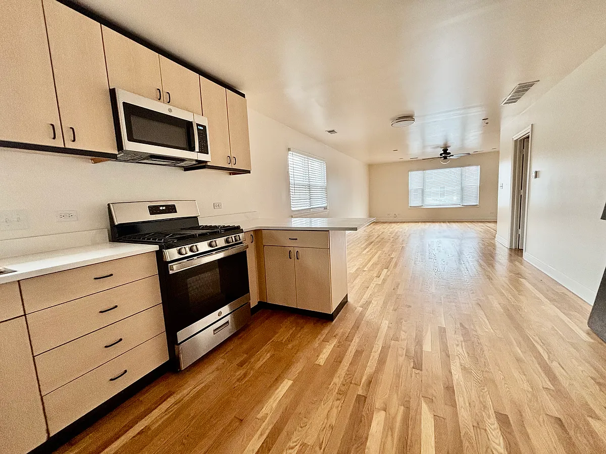 Building Photo - 3438 N Keating Ave #2