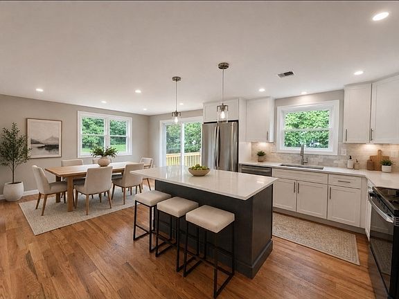 2nd image of 193 Charles Cir