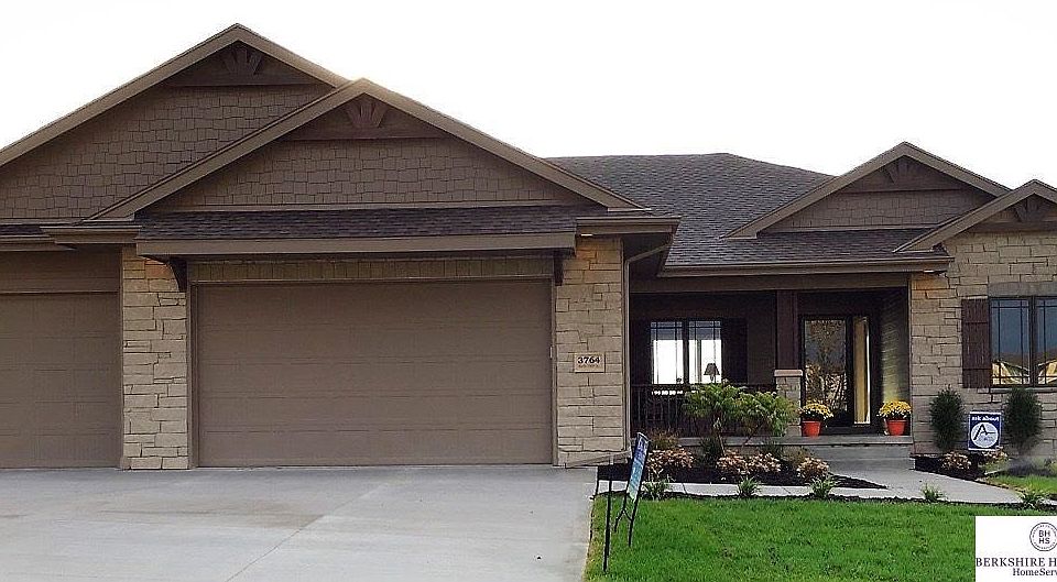 1st image of 3764 N 190th St