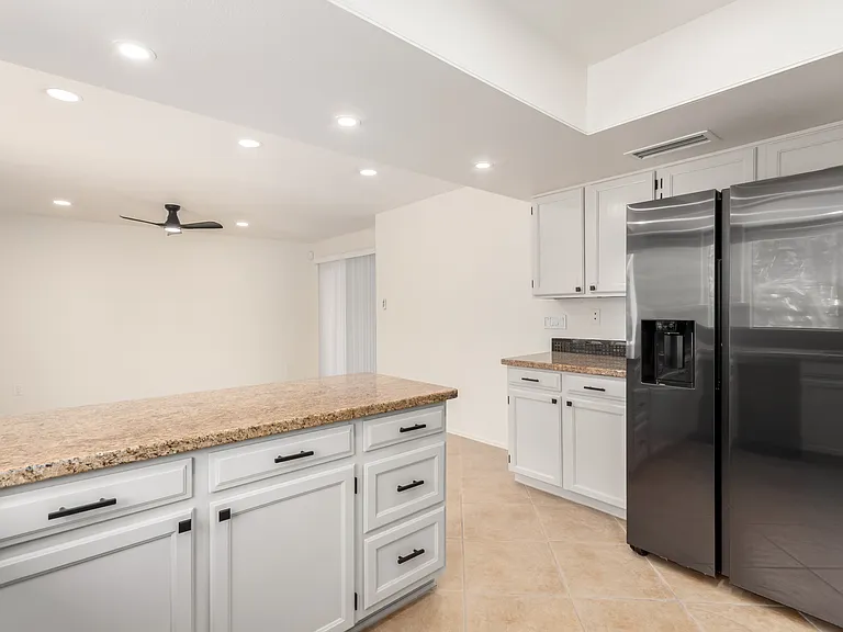 9645 W Kimberly Way — Photo 6