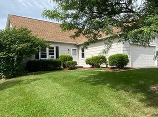 4 Cave Holw, West Henrietta, NY 14586