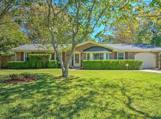 205 General Dennis Dr, Summerville, SC 29486