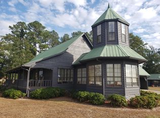 84 Beecher Rd, Hazlehurst, GA 31539