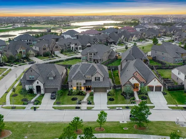 16507 Busy Bee Dr, Cypress, TX 77433