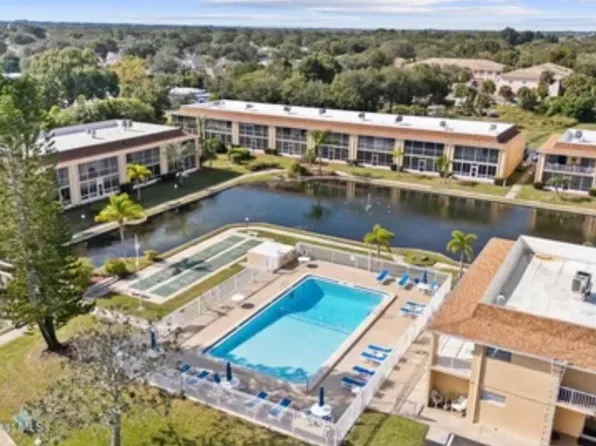 2135 N Courtenay Pkwy APT C223, Merritt Island, FL 32953