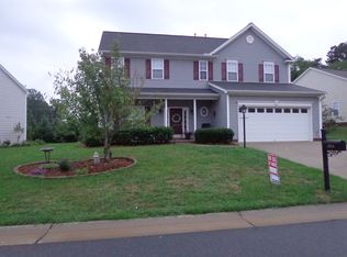 4510 Woodway Dr, Kernersville, NC 27284