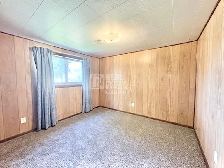 650 S Oswego St — Photo 12
