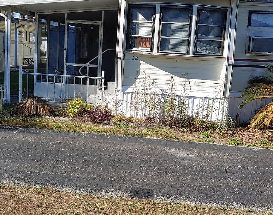 1st image of 38 Park Dr #2