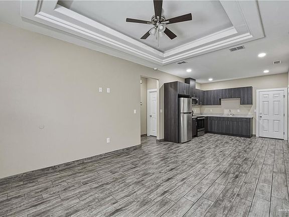 4th image of 1805 W Ramirez St