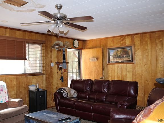 3rd image of 39142 Arapahoe Rd