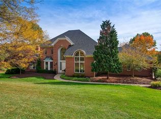 413 Heights Dr, Gibsonia, PA