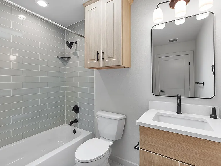 Modern Luxury in San Marcos' Premier Courtyard Community Now Leasing! — Photo 98