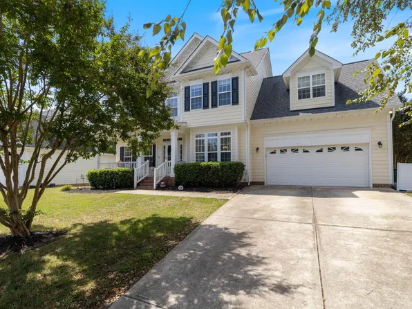 2009 Rosebriar Ln, Fuquay Varina, NC 27526