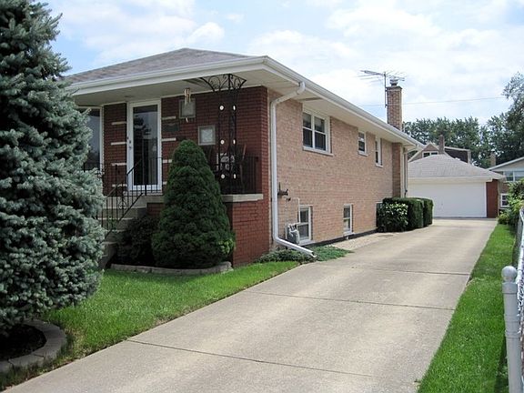 2nd image of 2837 W 100th Pl